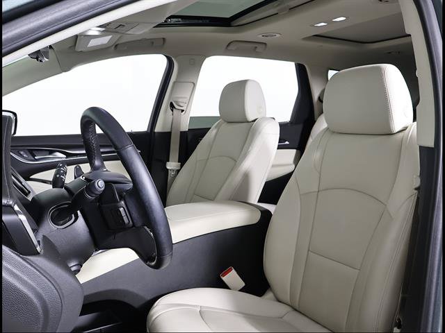 Used 2023 Buick Enclave Premium w/ Experience Buick Package FWD image 7