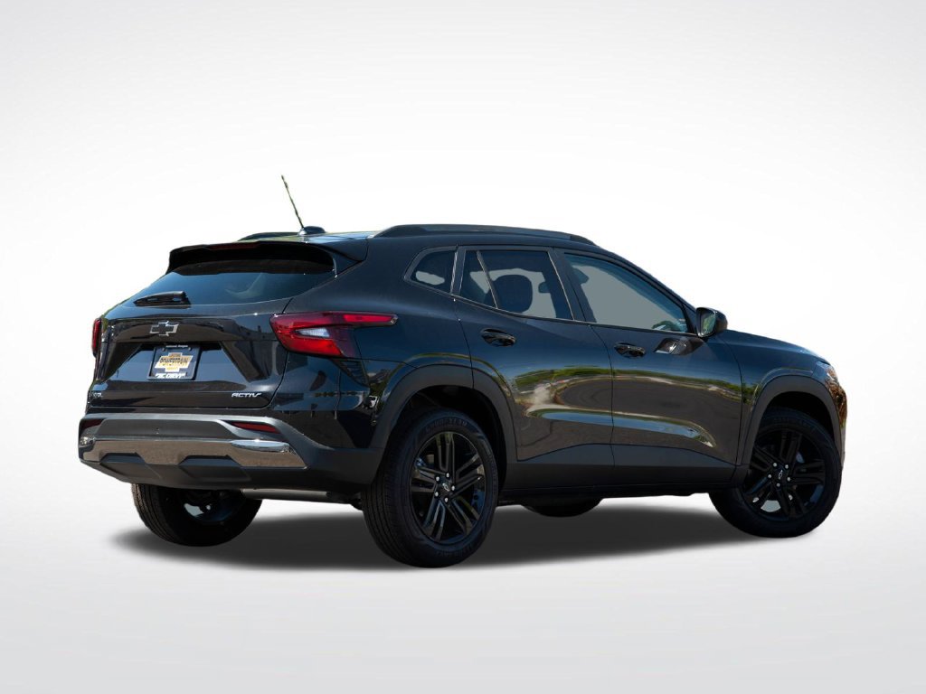 New 2026 Chevrolet Trax ACTIV w/ Driver Confidence Package FWD image 8
