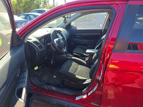 Used 2022 Mitsubishi Outlander Sport LE image 6