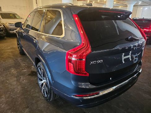 Certified 2024 Volvo XC90 B6 Ultimate AWD/4WD image 2