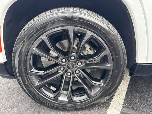 Used 2024 Jeep Grand Wagoneer L Series II w/ Quick Order Packagew 28T image 9