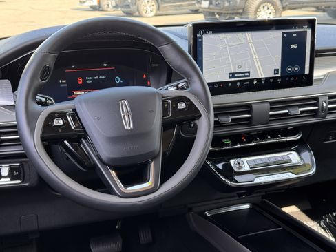 Used 2024 Lincoln Corsair Grand Touring w/ Equipment Group 301A image 23