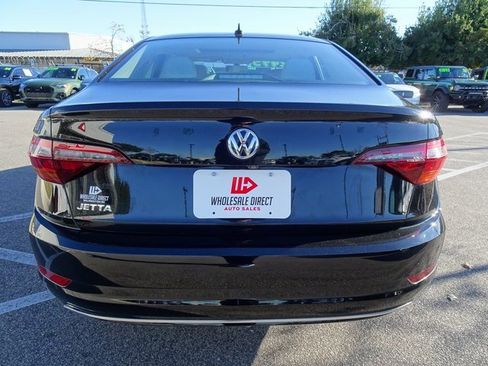 Used 2019 Volkswagen Jetta SE image 5