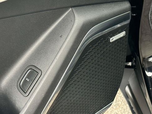 Used 2024 GMC Acadia Elevation FWD image 23