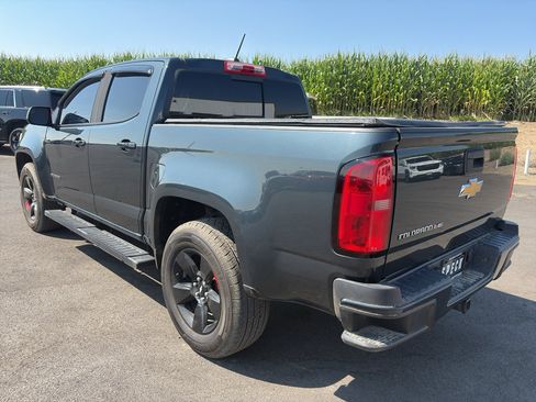 Used 2017 Chevrolet Colorado Z71 AWD/4WD image 3