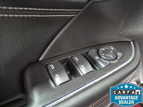 Used 2023 Buick Envision Preferred FWD image 27