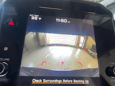 Used 2024 Subaru Impreza 2.0i Sport image 17