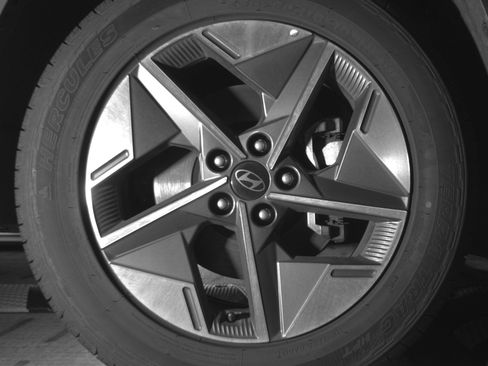 Used 2025 Hyundai Tucson SEL image 13