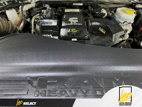 Used 2024 RAM 2500 Limited AWD/4WD image 35