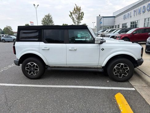 Used 2021 Ford Bronco Outer Banks AWD/4WD image 4