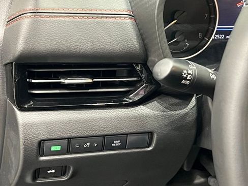 Used 2024 Nissan Sentra SR image 17