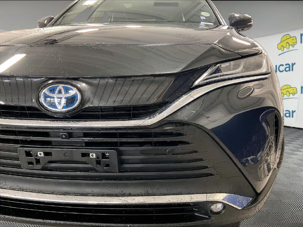 Used 2023 Toyota Venza Limited AWD/4WD image 32