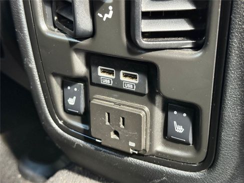 Certified 2024 Dodge Durango GT AWD/4WD image 13
