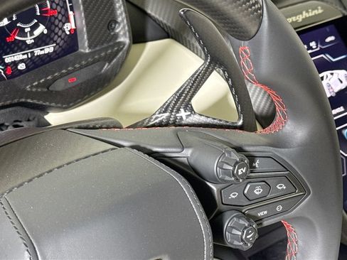 Used 2026 Lamborghini Revuelto AWD/4WD image 23