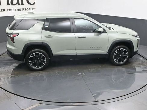 New 2026 Chevrolet Equinox LT FWD image 15