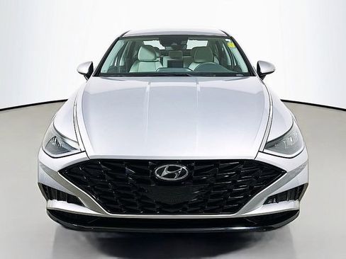 Used 2023 Hyundai Sonata SEL w/ Cargo Package FWD image 2