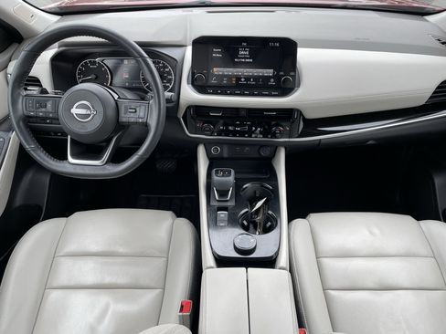 Used 2023 Nissan Rogue SL w/ SL Premium Package image 21