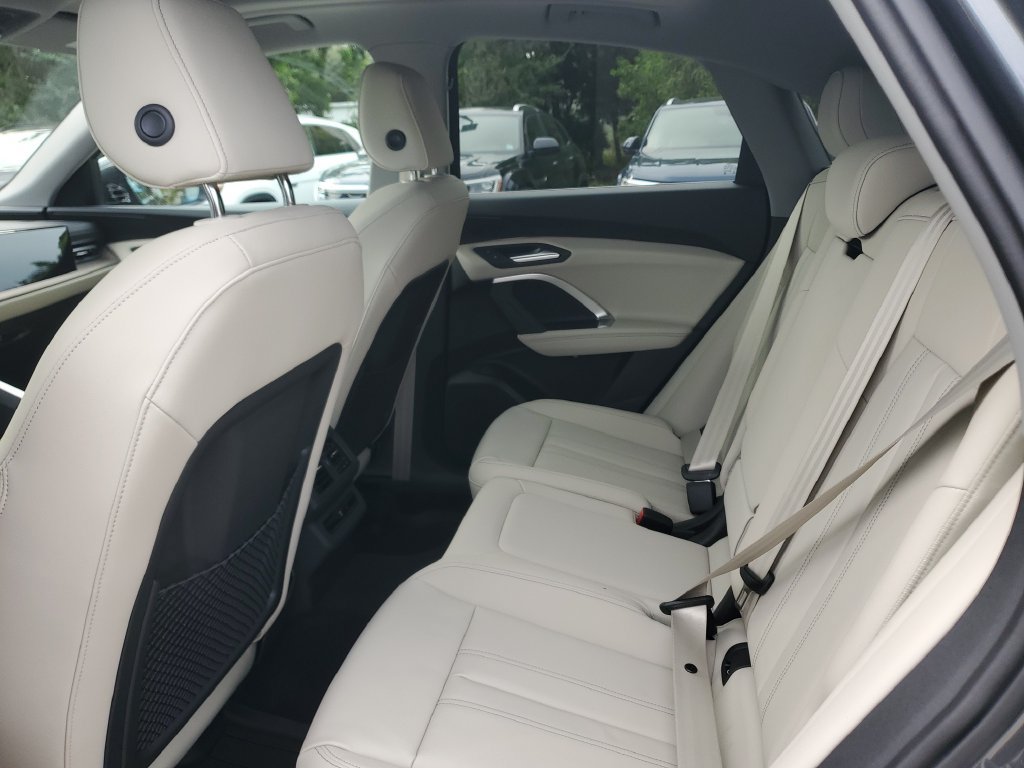 New 2026 Audi Q5 Premium AWD/4WD image 17