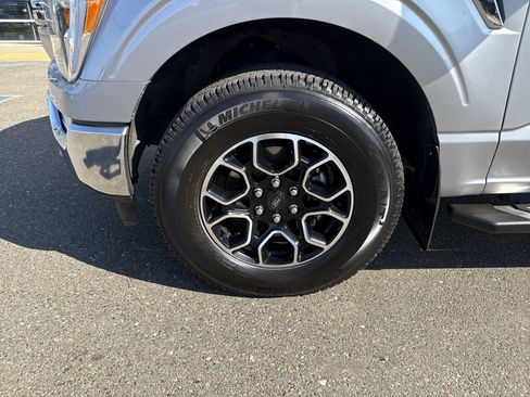 Used 2022 Ford F150 XLT w/ Equipment Group 302A High AWD/4WD image 9