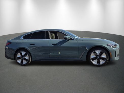 New 2026 BMW i4 eDrive40 w/ Premium Package RWD image 8