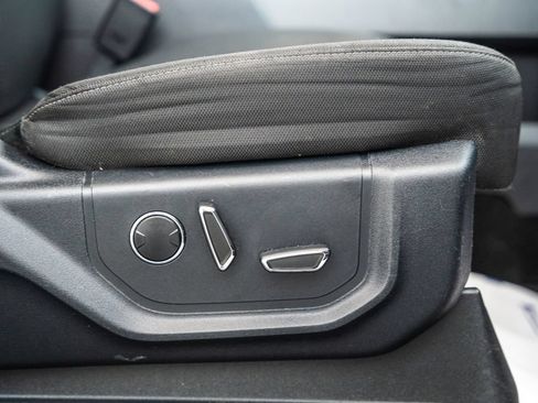 Used 2016 Ford F150 XLT w/ Equipment Group 302A Luxury AWD/4WD image 46
