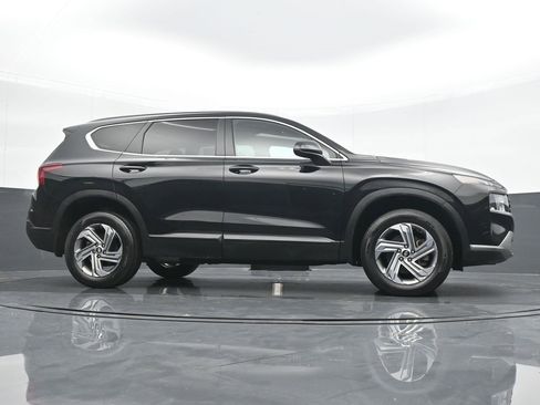 Used 2023 Hyundai Santa Fe SE image 22