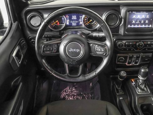 Used 2021 Jeep Wrangler Unlimited Sport image 39