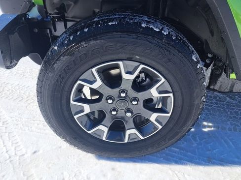 New 2026 Jeep Gladiator Sport image 8