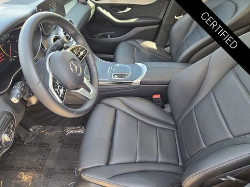 Certified 2022 Mercedes-Benz GLC 300 image 3