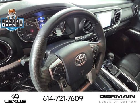 Used 2020 Toyota Tacoma Limited AWD/4WD image 18