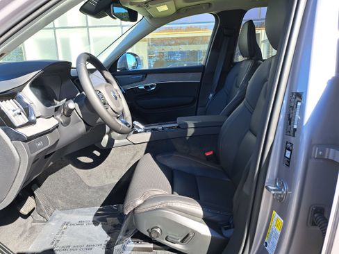 New 2026 Volvo XC90 B5 Ultra image 6