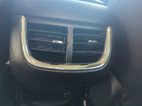 Used 2023 Chevrolet Malibu LT image 22