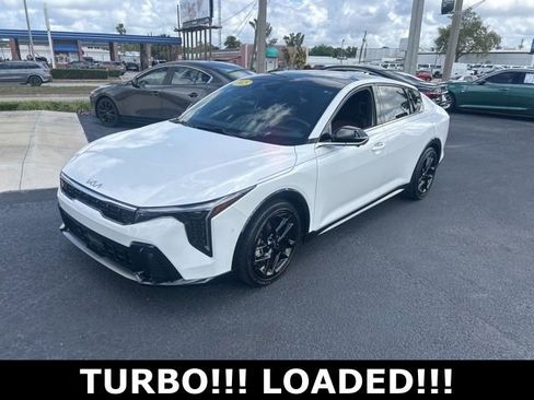 Used 2025 Kia K4 GT-Line Turbo image 3