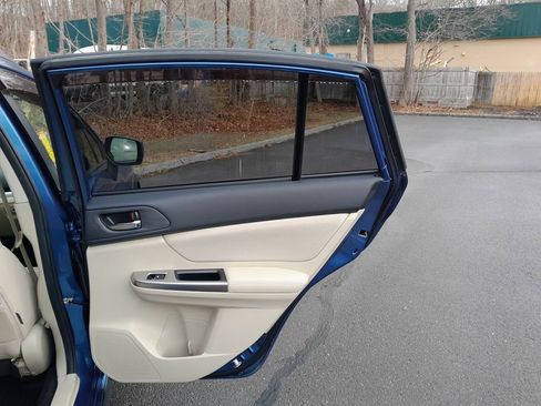 Used 2015 Subaru Crosstrek 2.0i Premium w/ Moonroof Package image 34