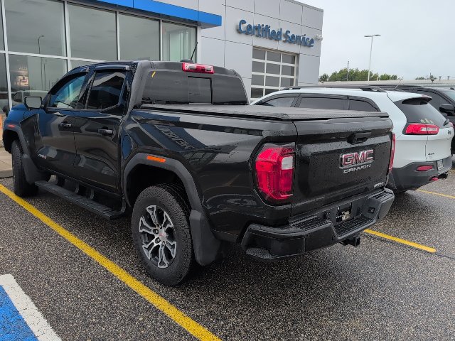 Used 2025 GMC Canyon AT4 w/ AT4 Premium Package AWD/4WD image 2