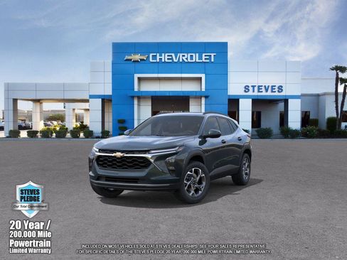 New 2026 Chevrolet Trax LT w/ Sunroof Package image 8