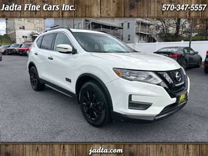 Used 2017 Nissan Rogue SV