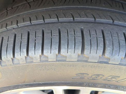 Used 2024 Ford Expedition Limited RWD image 45