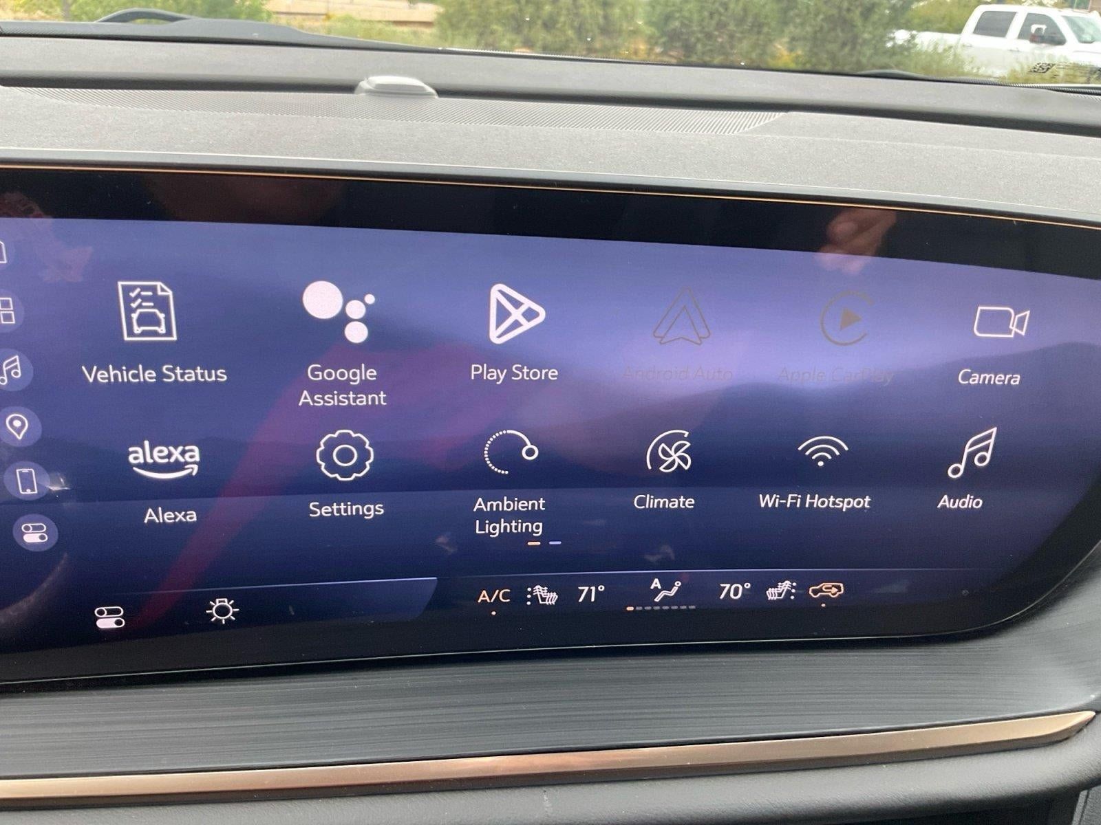Used 2025 Buick Envision Avenir AWD/4WD image 16