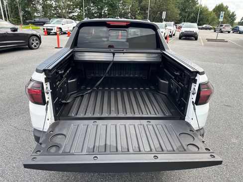 Certified 2025 Hyundai Santa Cruz Limited AWD/4WD image 12