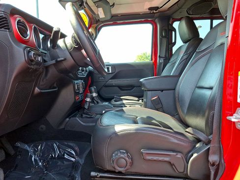 Used 2019 Jeep Wrangler Unlimited Rubicon AWD/4WD image 11