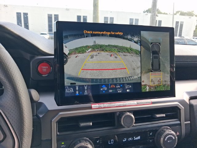 Used 2026 Toyota 4Runner TRD Off-Road Premium w/ Tow Technology Package AWD/4WD image 22