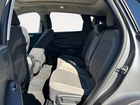 Used 2022 Ford Escape SE w/ Convenience Package image 23