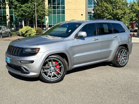 Used 2015 Jeep Grand Cherokee SRT w/ Trailer Tow Group IV AWD/4WD image 1
