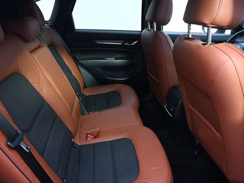 Used 2024 MAZDA CX-5 Carbon Edition image 19