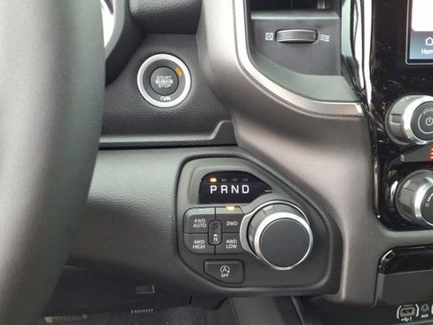 New 2026 RAM 1500 Big Horn AWD/4WD image 10