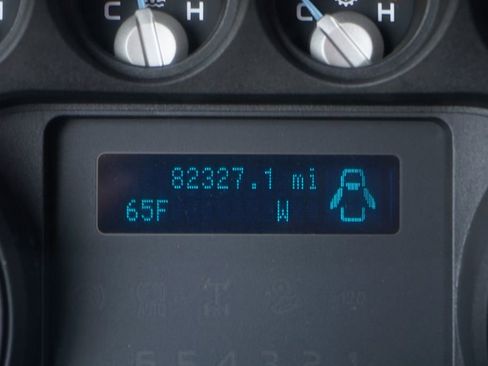Used 2016 Ford F250 XL w/ Power Equipment Group AWD/4WD image 27