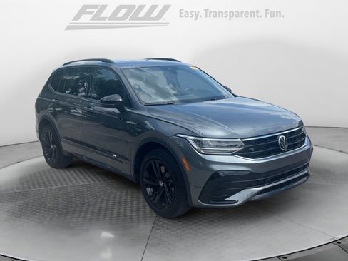 Certified 2023 Volkswagen Tiguan SE R-Line FWD image 1