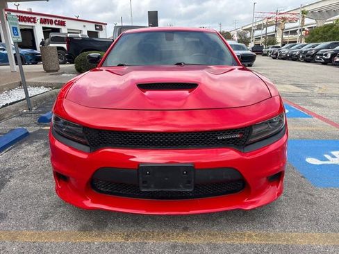 Used 2019 Dodge Charger GT w/ Blacktop Package image 2