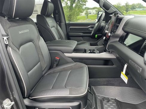 New 2026 RAM 1500 Laramie w/ Night Edition image 32